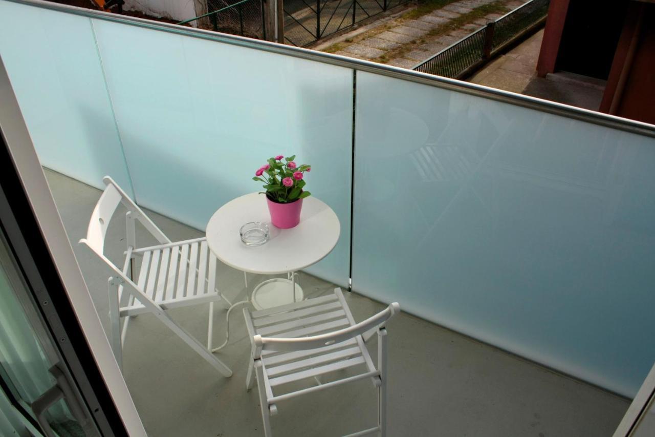In 21778 Apartment *