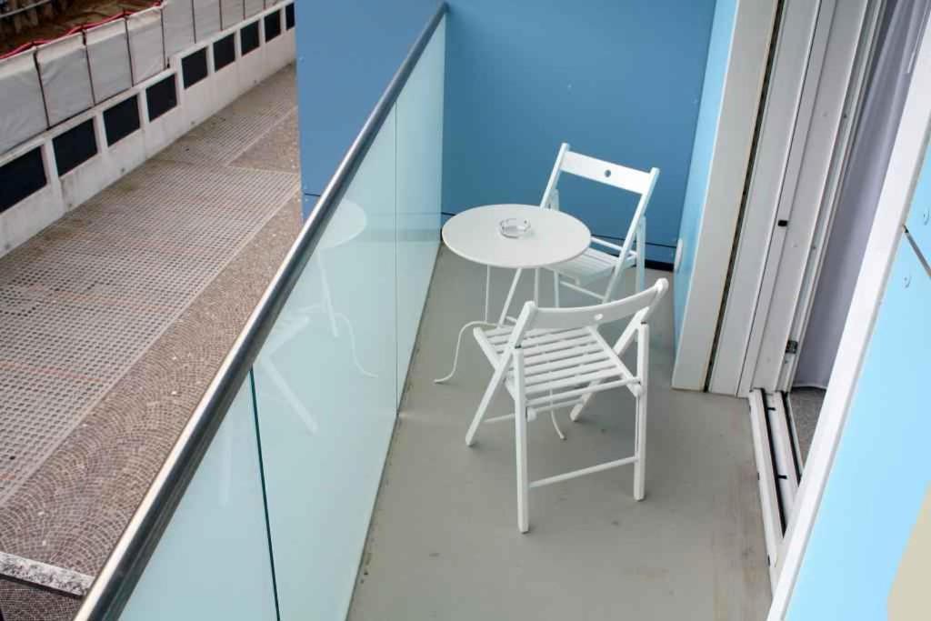 Apartment In 21778 *